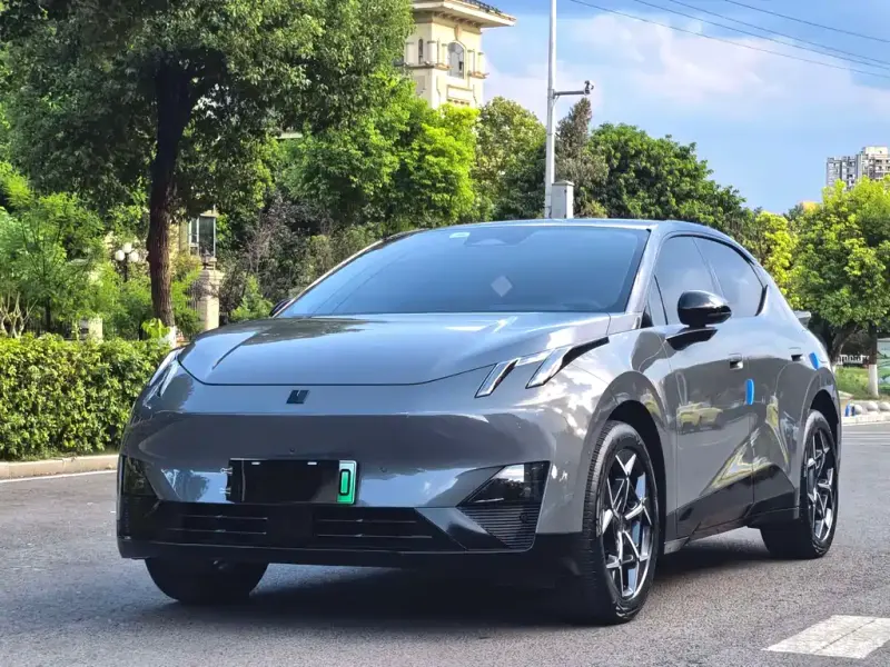 Lynk & Co Z20, 2024