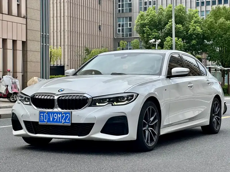 BMW 3 Series, 2021