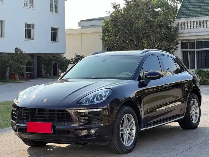 Porsche Macan, 2016