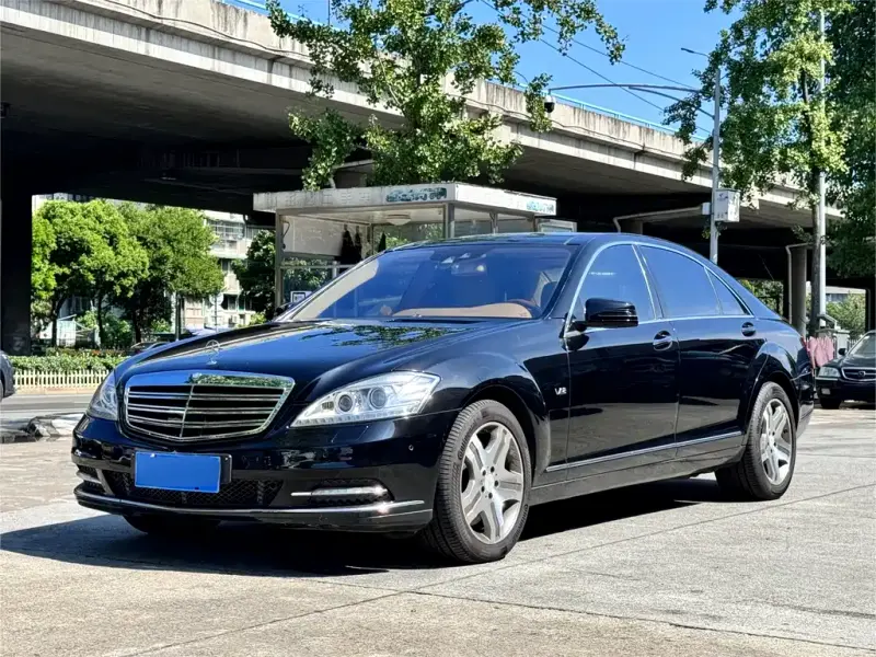 Mercedes-Benz S-Class, 2010
