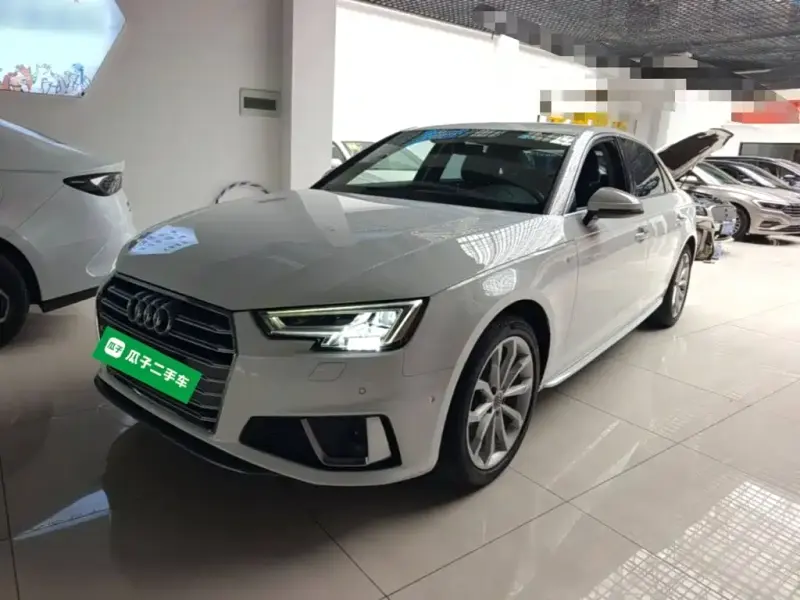 Audi A4L, 2019