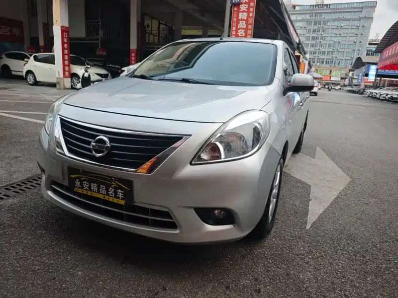 Nissan Sunny, 2012