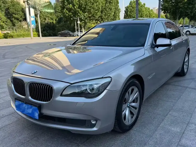 BMW 7 Series, 2011 — фото 1