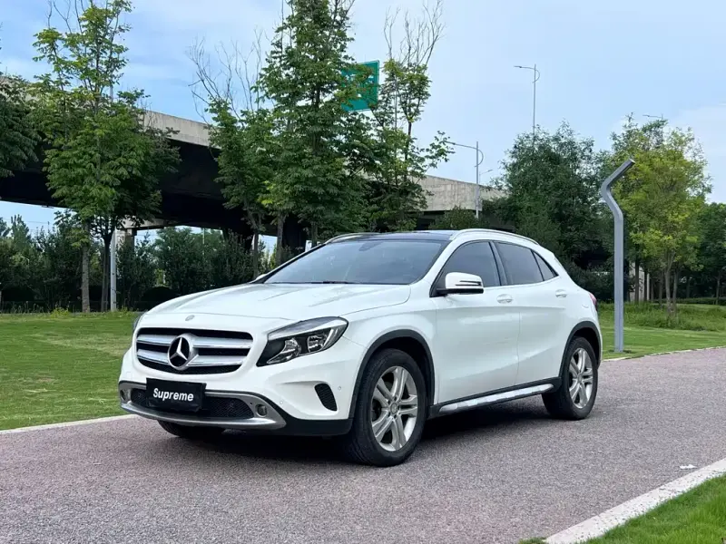 Mercedes-Benz GLA, 2016