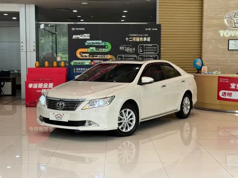 Toyota Camry, 2013