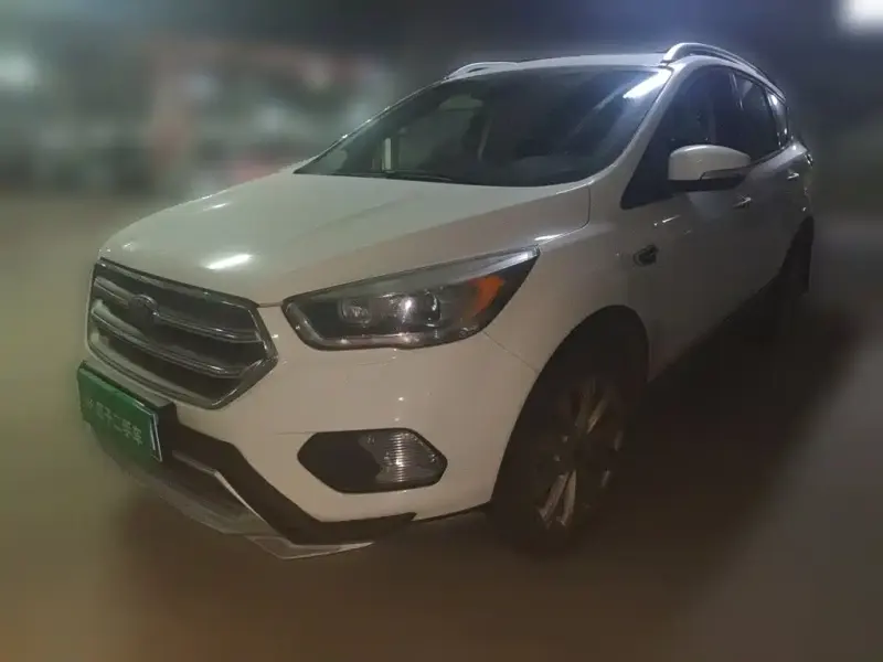 Ford Kuga, 2017