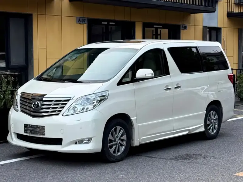 Toyota Alphard, 2010