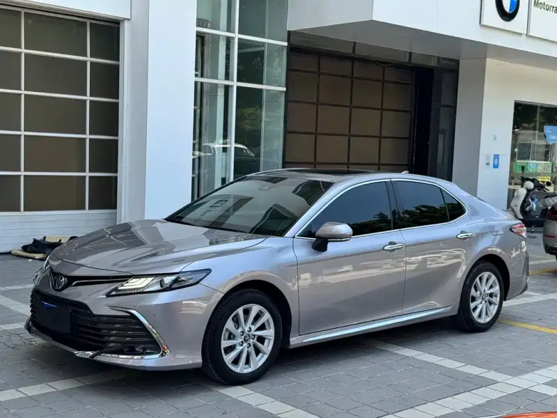 Toyota Camry, 2023