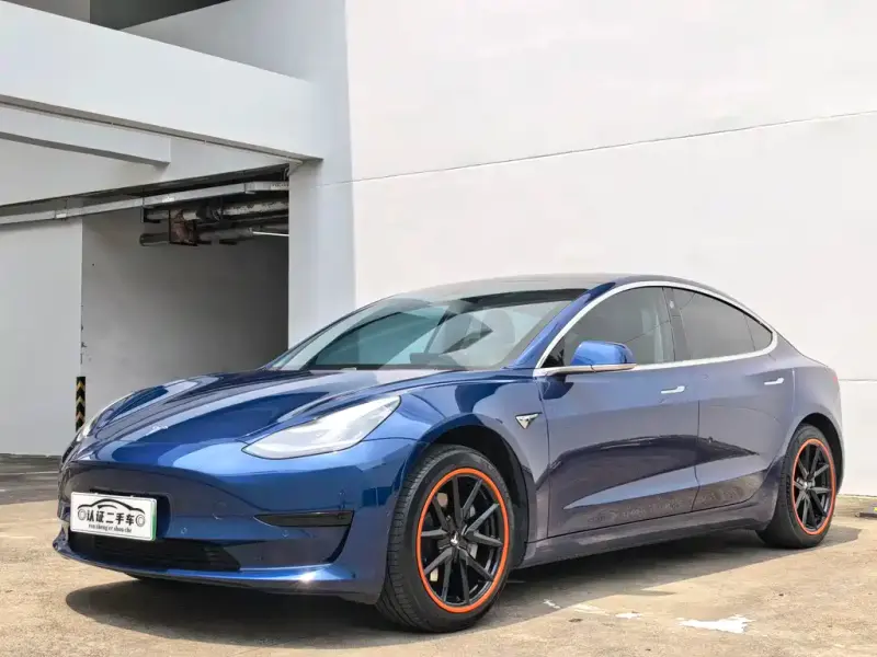 Tesla Model 3, 2020
