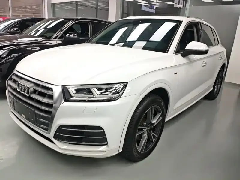 Audi Q5L, 2019