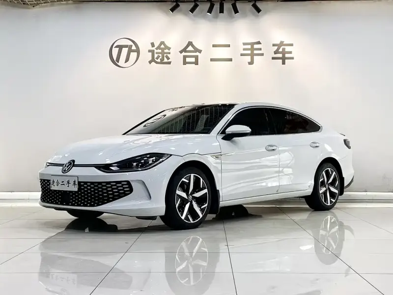 Volkswagen Lamando, 2025