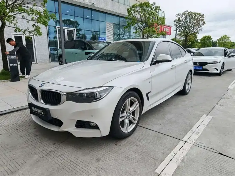 BMW 3 Series GT, 2020