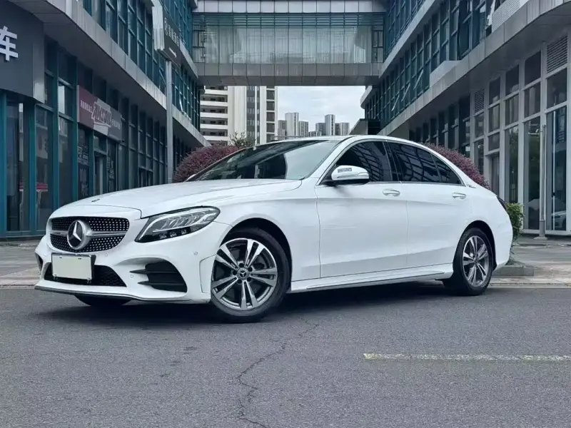 Mercedes-Benz C-Class, 2020 — фото 1