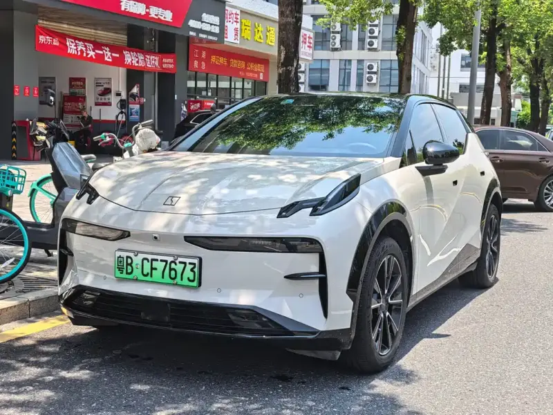 Zeekr X, 2024