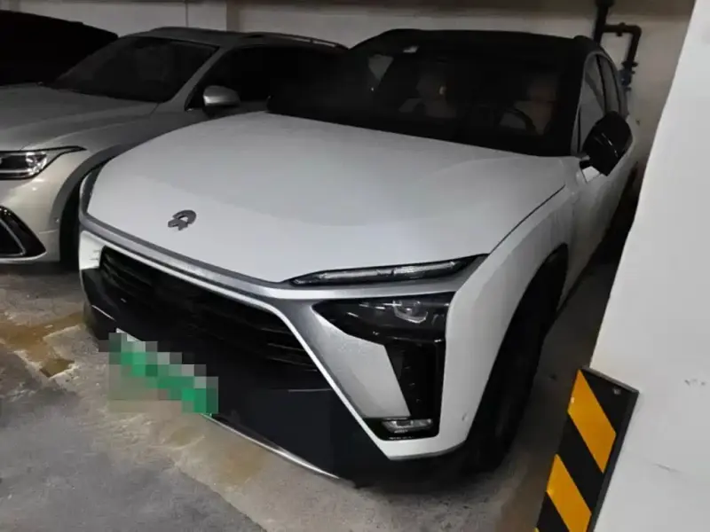 NIO ES8, 2021