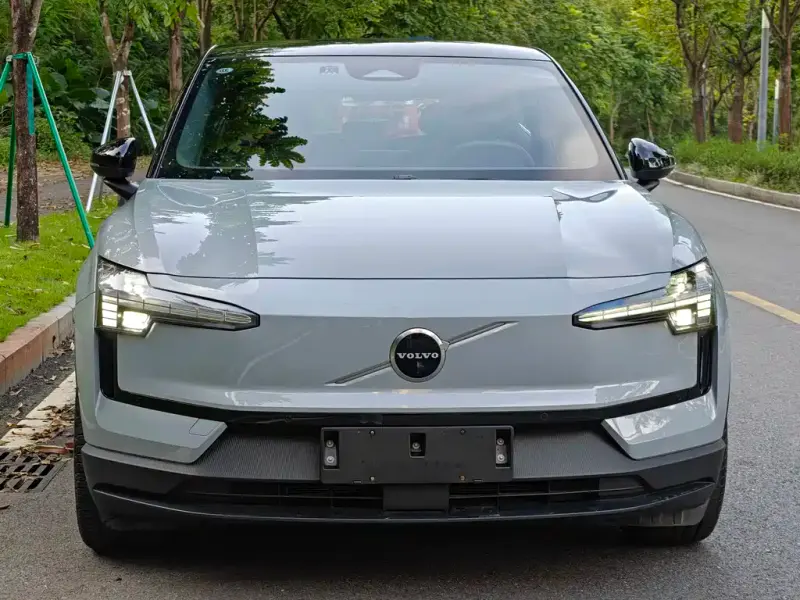 Volvo EX30, 2024