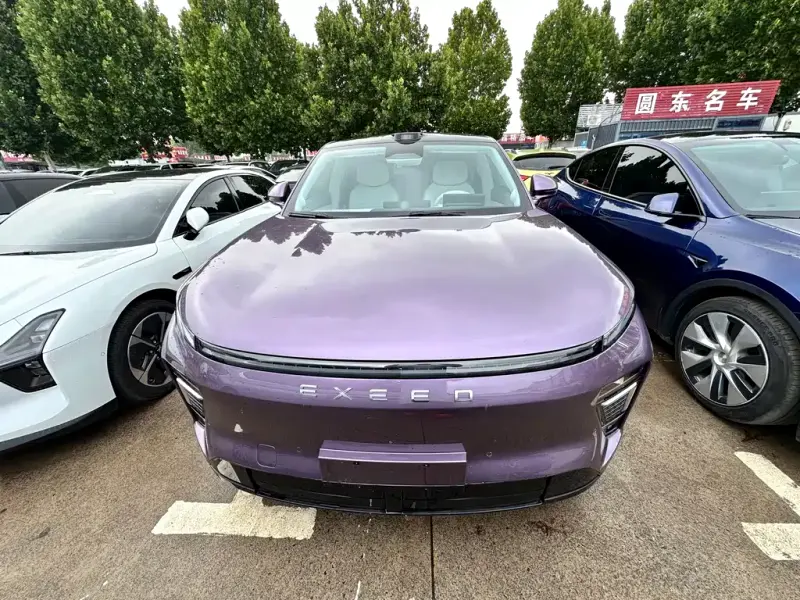 Exeed Xingjiyuan ET, 2025