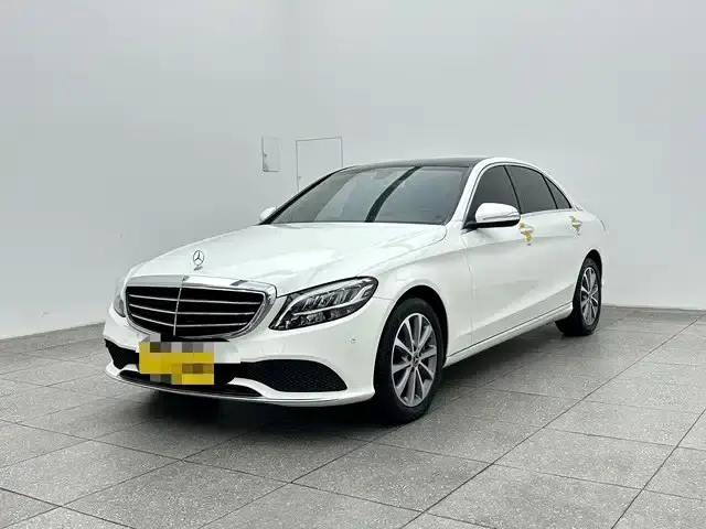 Mercedes-Benz C-Class, 2020 — фото 1