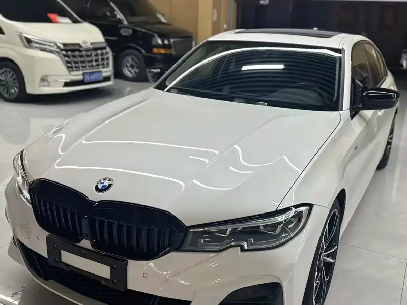 BMW 3 Series, 2020