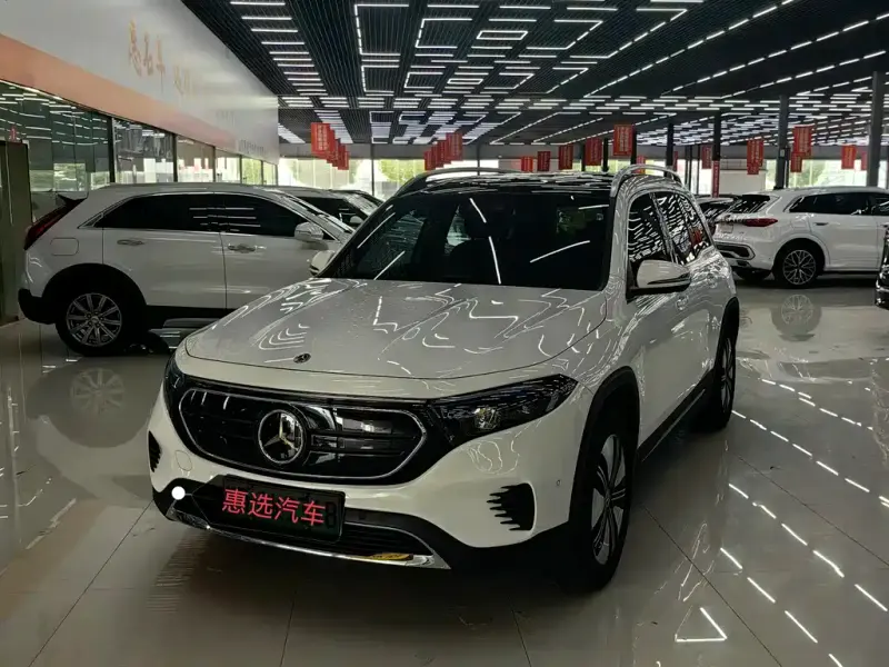 Mercedes-Benz EQB, 2023