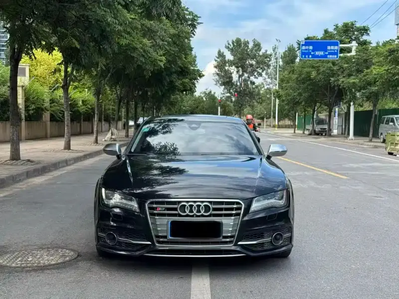 Audi S7, 2015