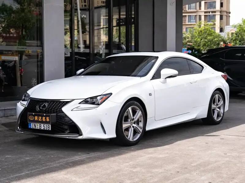 Lexus RC, 2016