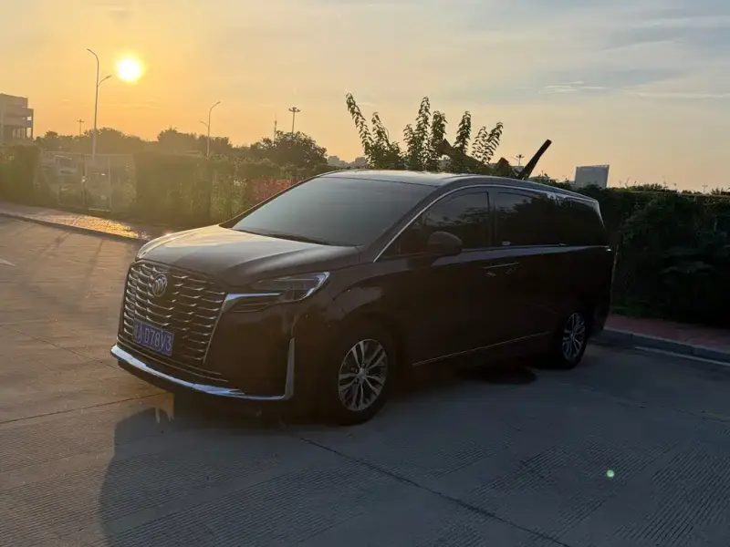 Buick GL8, 2023