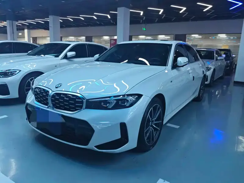 BMW 3 Series, 2024
