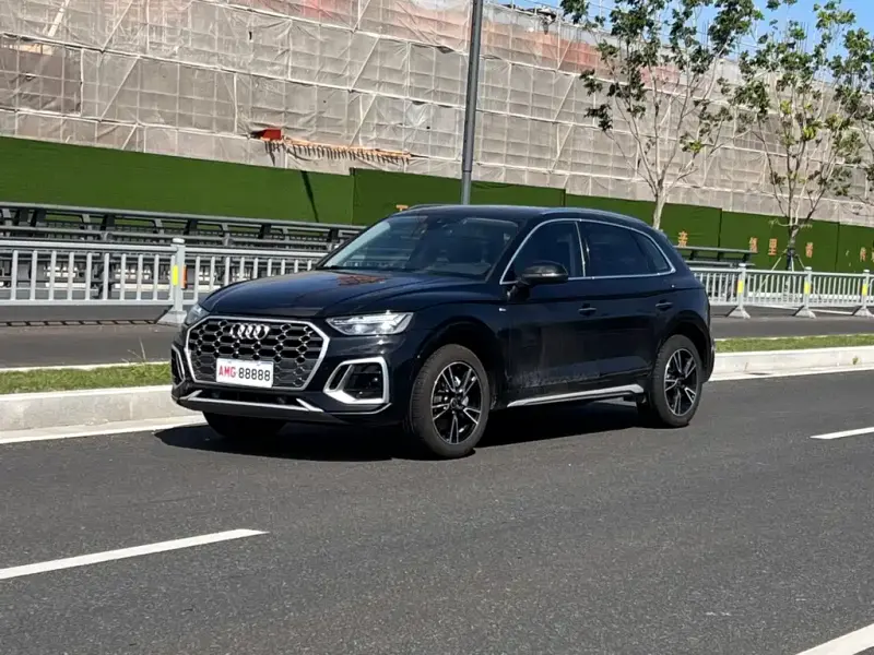 Audi Q5L, 2024
