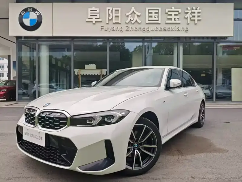 BMW 3 Series, 2023