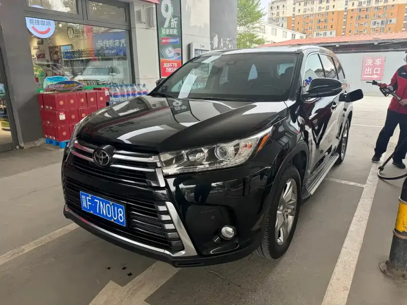 Toyota Highlander, 2022