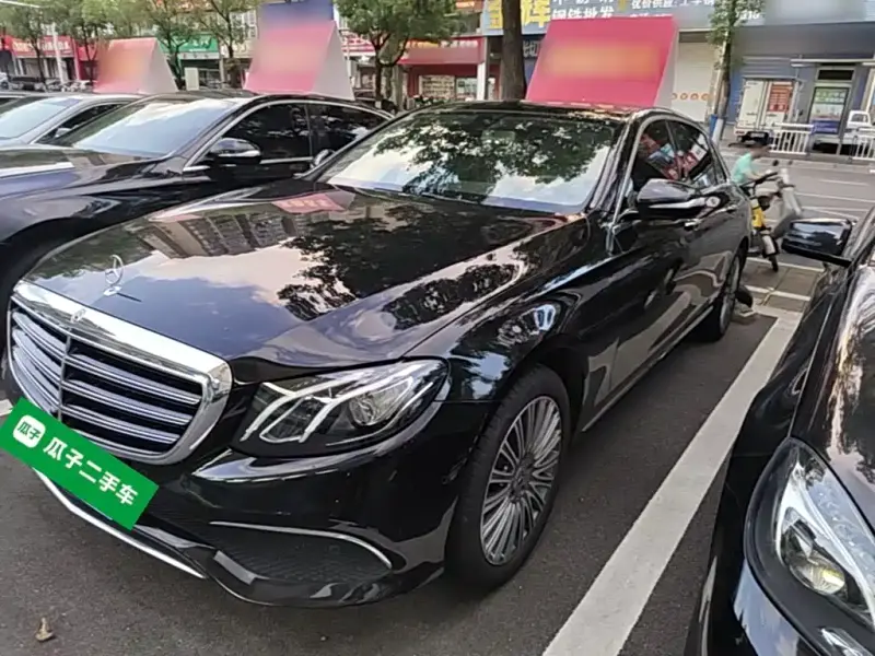 Mercedes-Benz E-Class, 2020 — фото 1