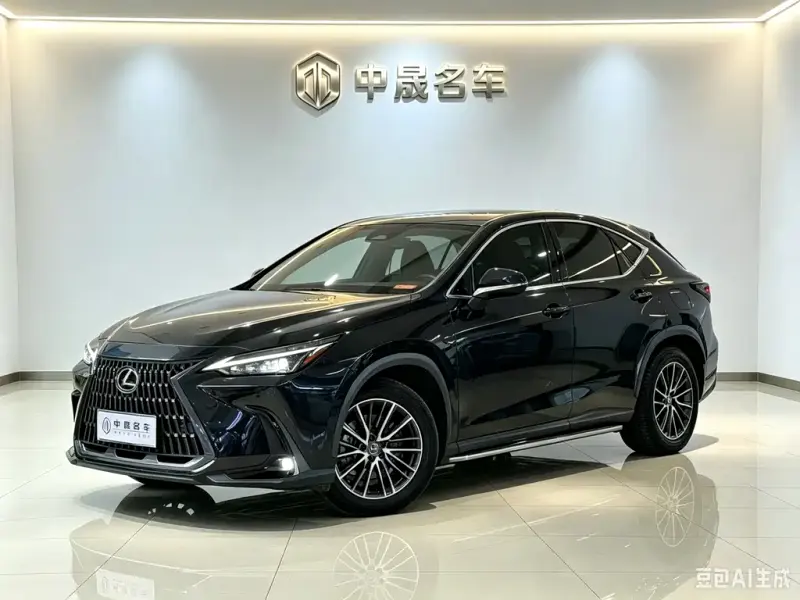 Lexus NX, 2022