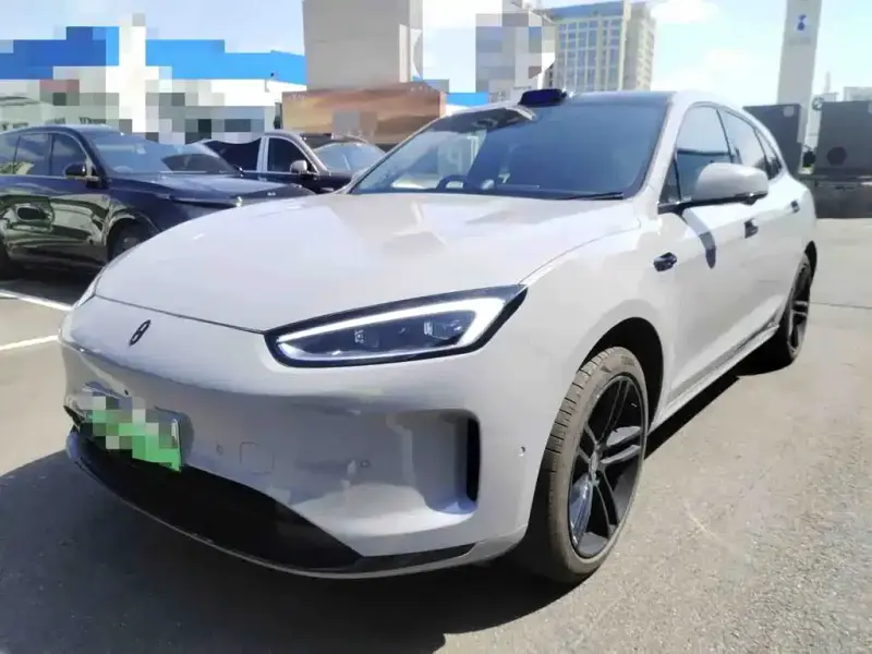 AITO M5, 2025