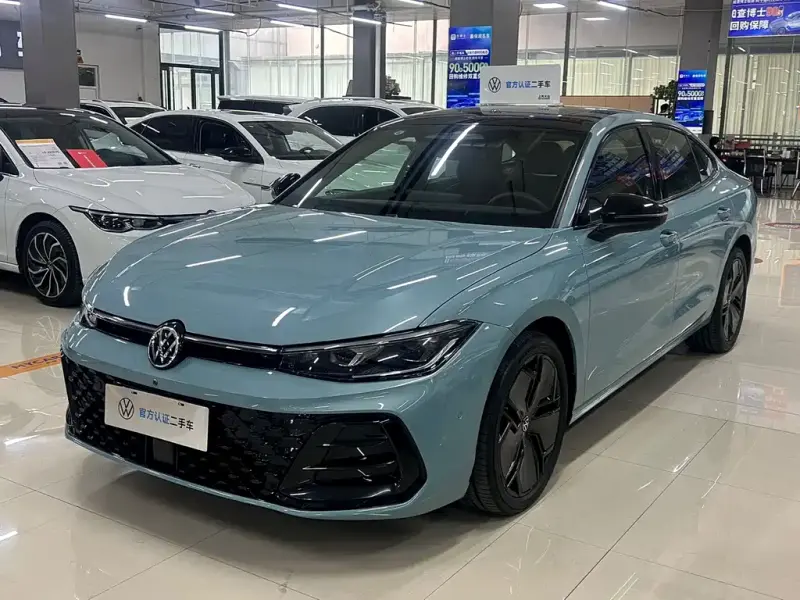 Volkswagen Passat, 2024