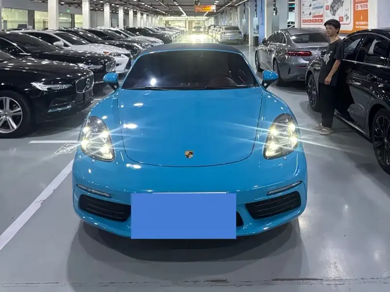 Porsche 718, 2017