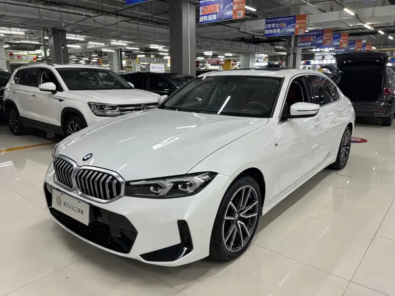 BMW 3 Series, 2023