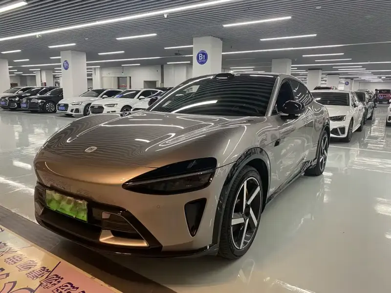 Xiaomi YU7, 2025