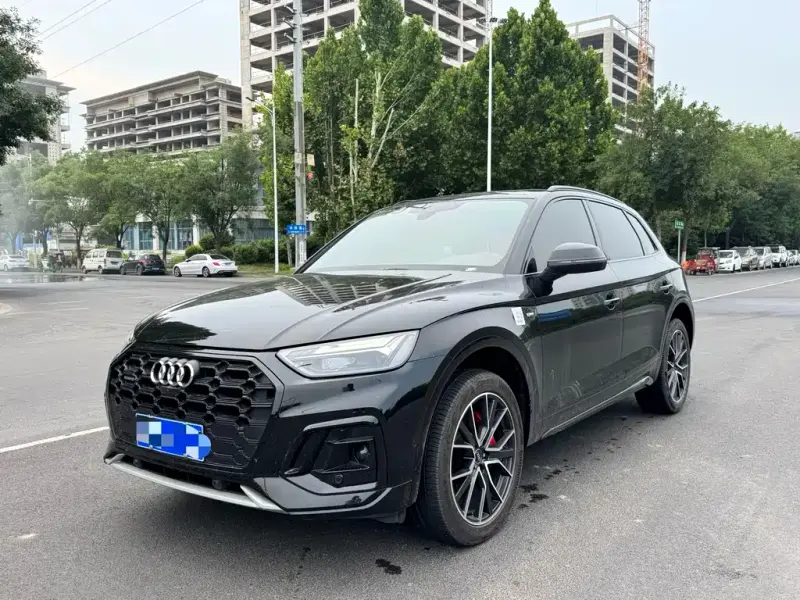 Audi Q5L, 2024