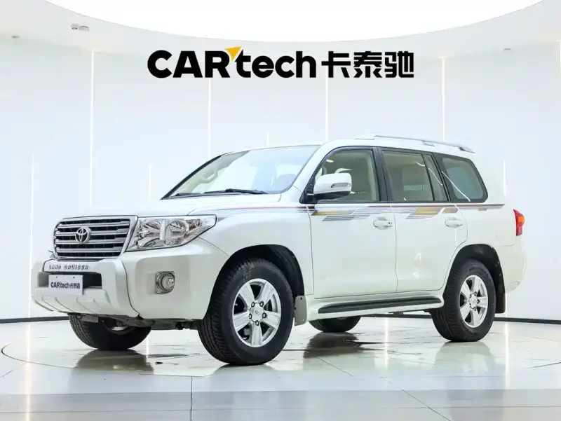 Toyota Land Cruiser, 2015