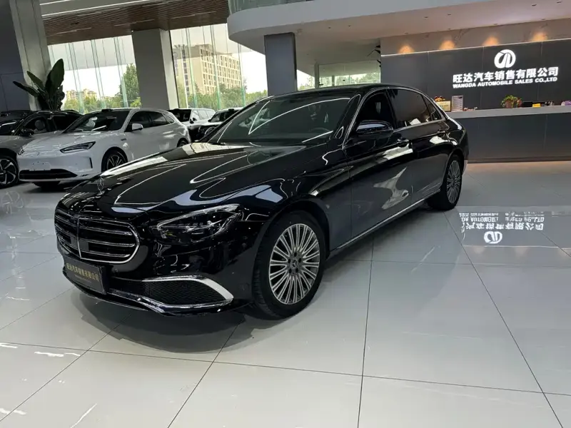 Mercedes-Benz E-Class, 2022