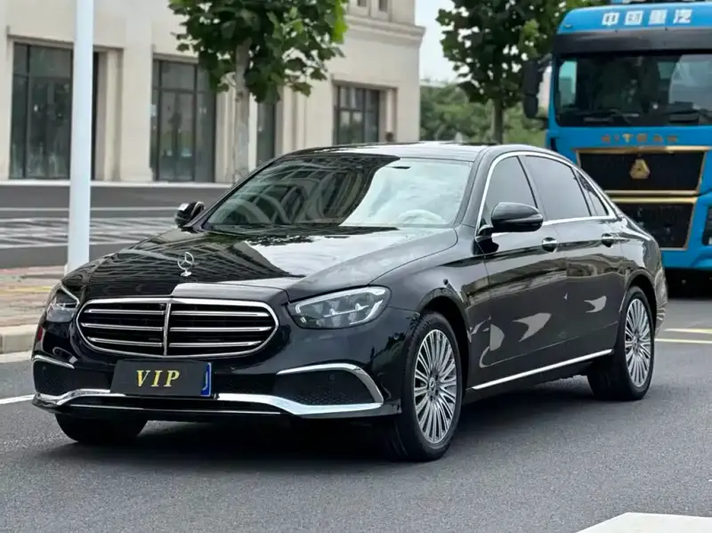 Mercedes-Benz E-Class, 2022