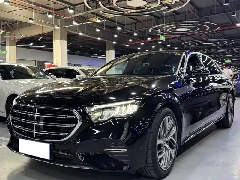 Mercedes-Benz E-Class, 2024