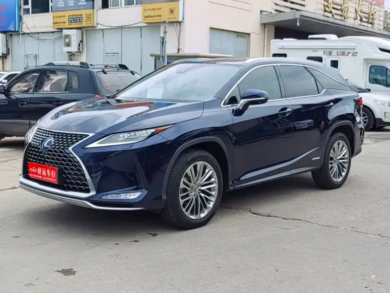 Lexus RX, 2021