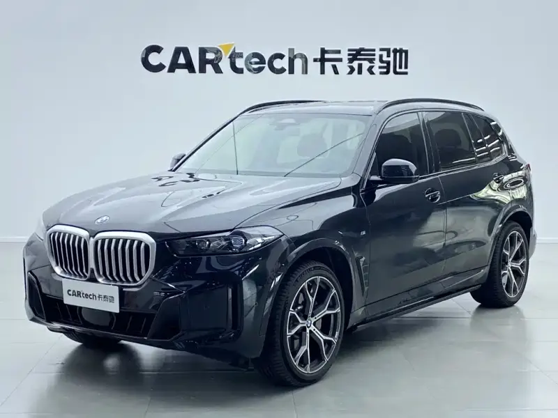 BMW X5, 2025