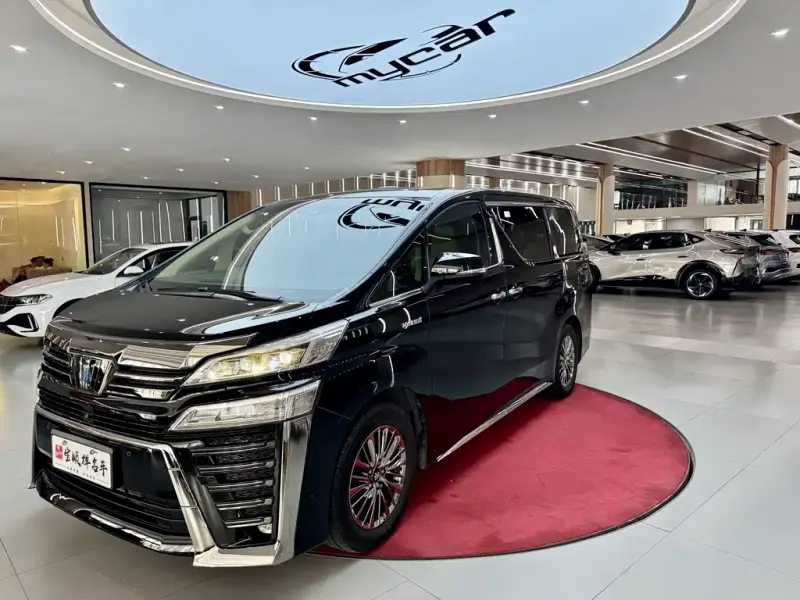 Toyota Vellfire, 2023