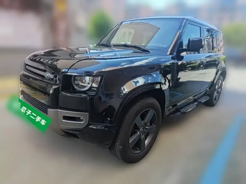 Land Rover Defender, 2025