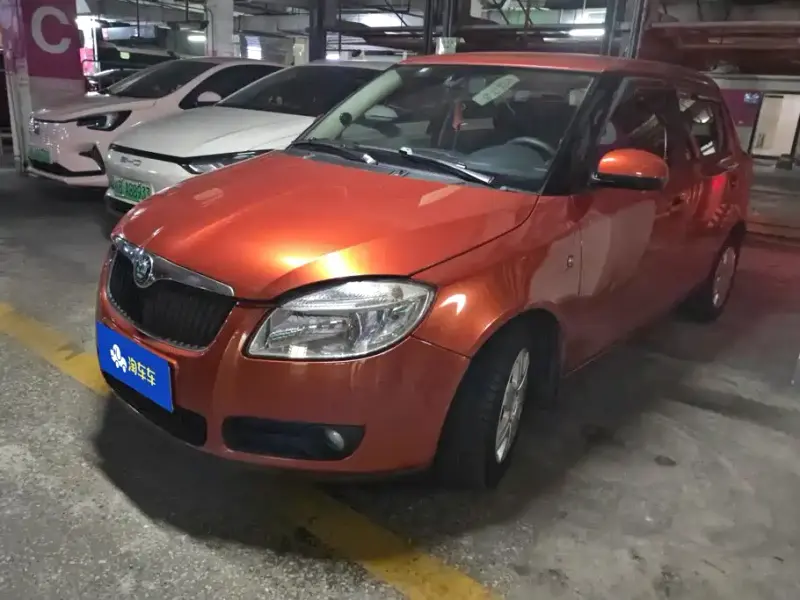 Skoda Fabia, 2011