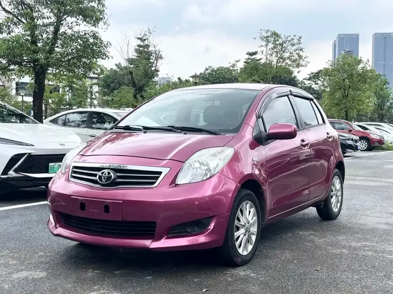 Toyota Yaris, 2011