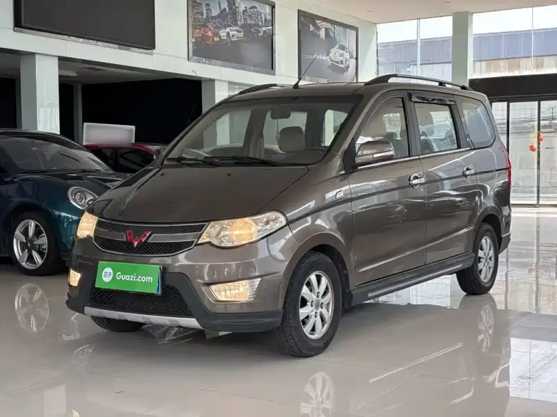 Wuling Hongguang, 2016